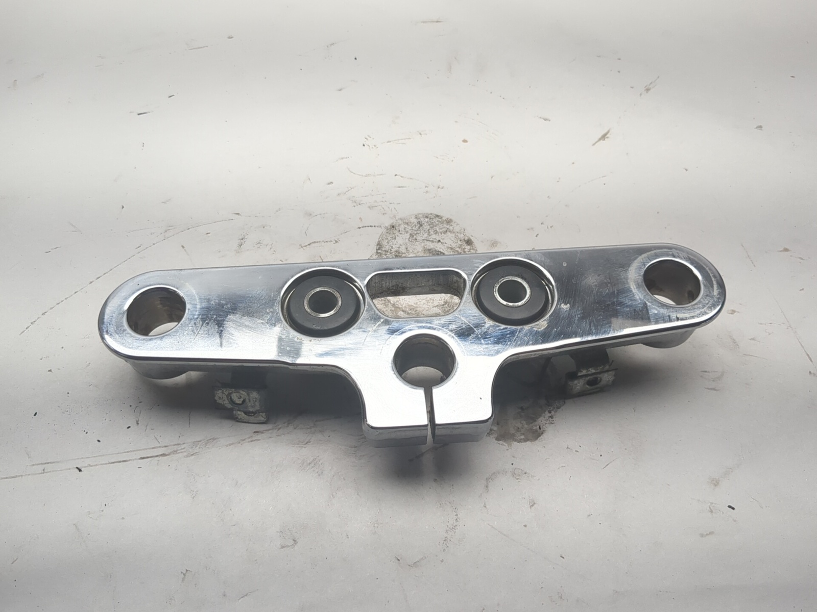 07-17 Harley Softail Fatboy FLSTF Front Upper Triple Tree Top