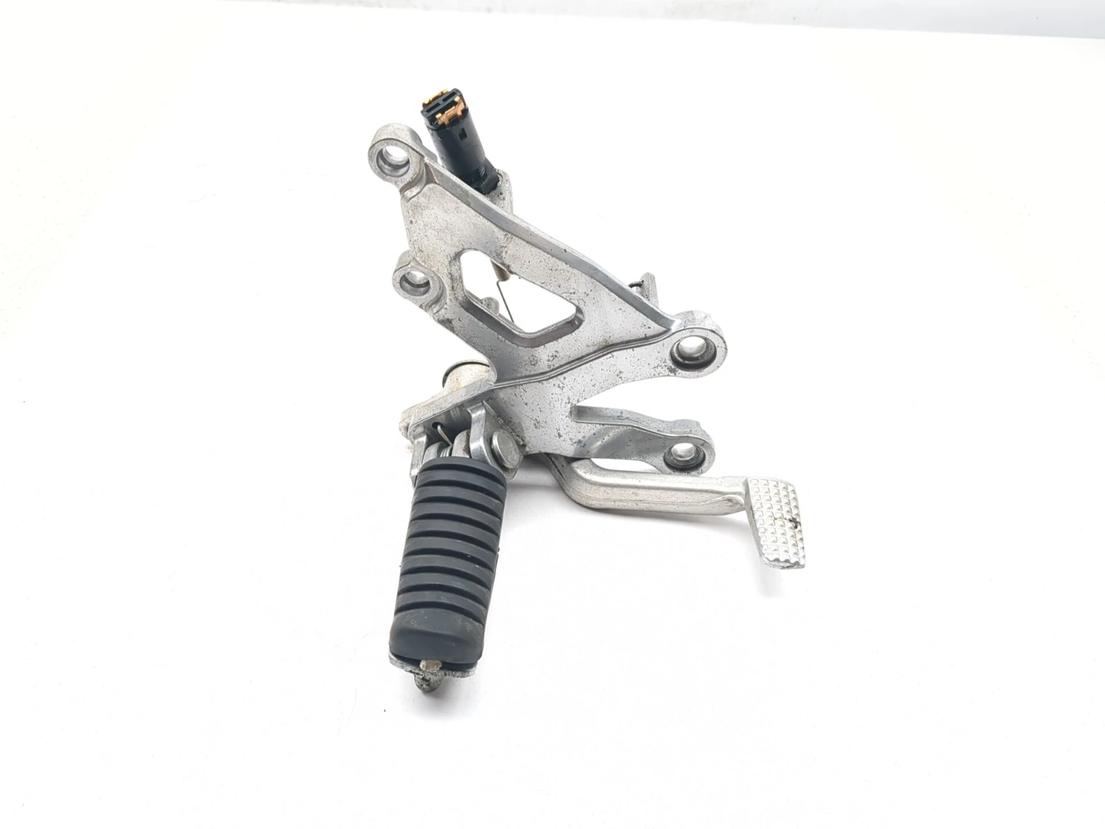 00-01 Kawasaki Ninja ZX1200 ZX12R Front Right Rearset Driver Peg