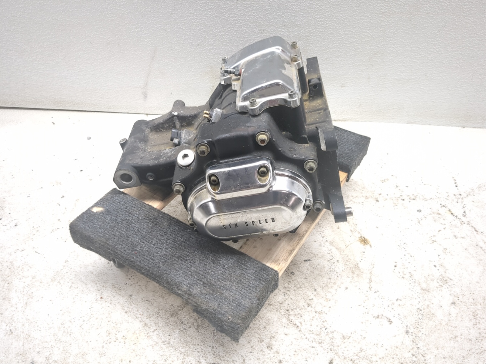 ｙｏｕ専用 07-17 Harley Softail Fatboy FLSTF 6 Speed Transmission Assembly