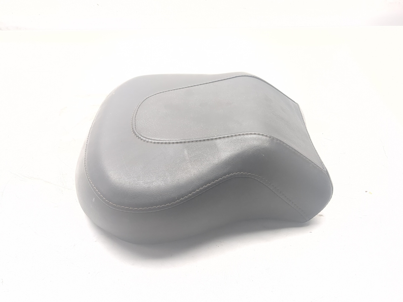 07-17 Harley-Davidson Softail Fatboy FLSTF Rear Passenger Seat
