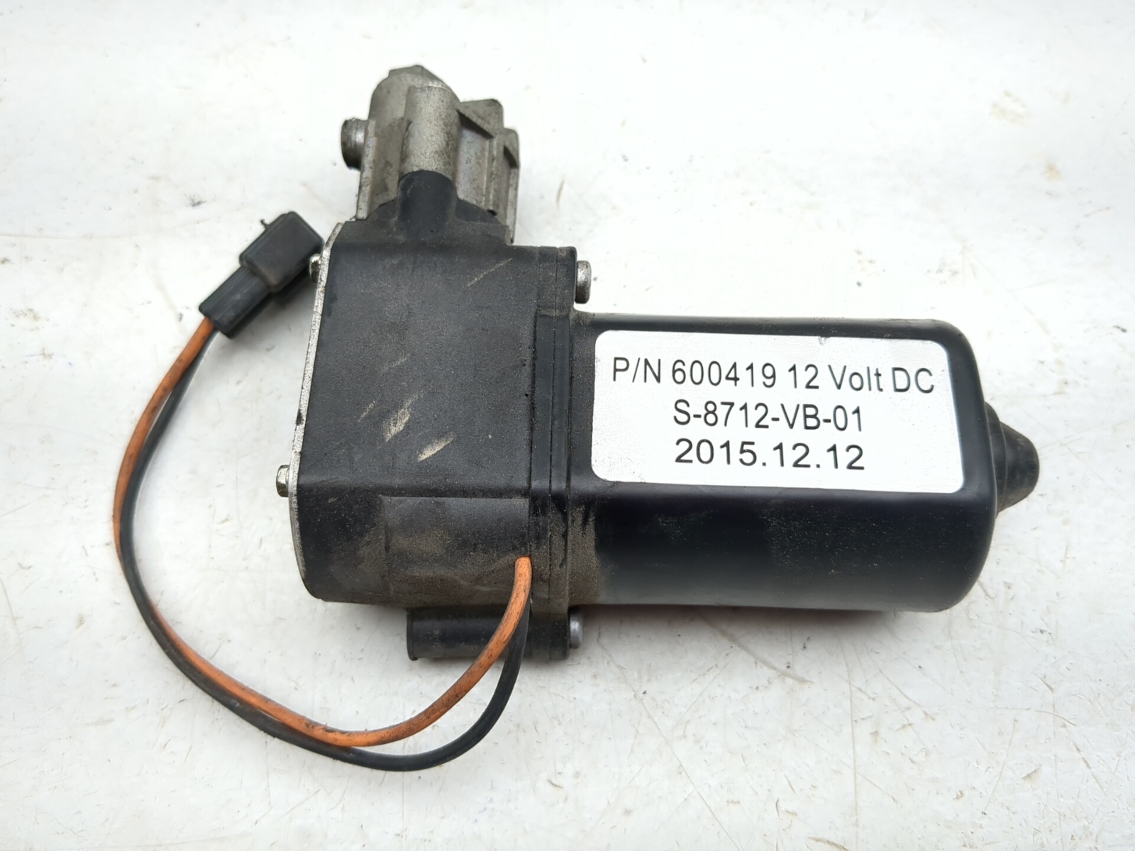14-19 Can Am Spyder Roadster RT Rear Air Suspension Compressor 706001349