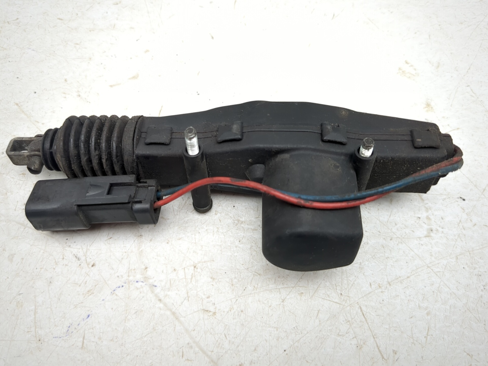14-19 Can Am Spyder Roadster RT Front Storage Lock Release