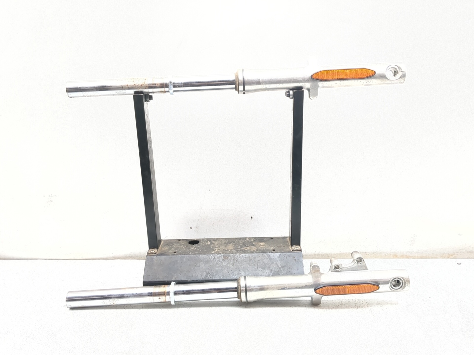 06-26 Kawasaki Vulcan 900 VN900D Front Left Right Fork STRAIGHT Set 44071-0317