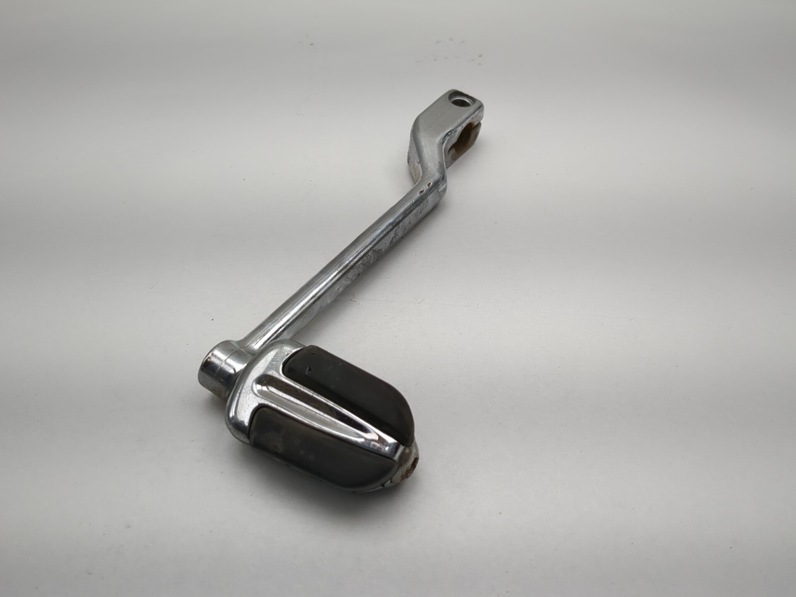 07-17 Harley Davidson Softail Deluxe FLSTN Left Shifter Lever