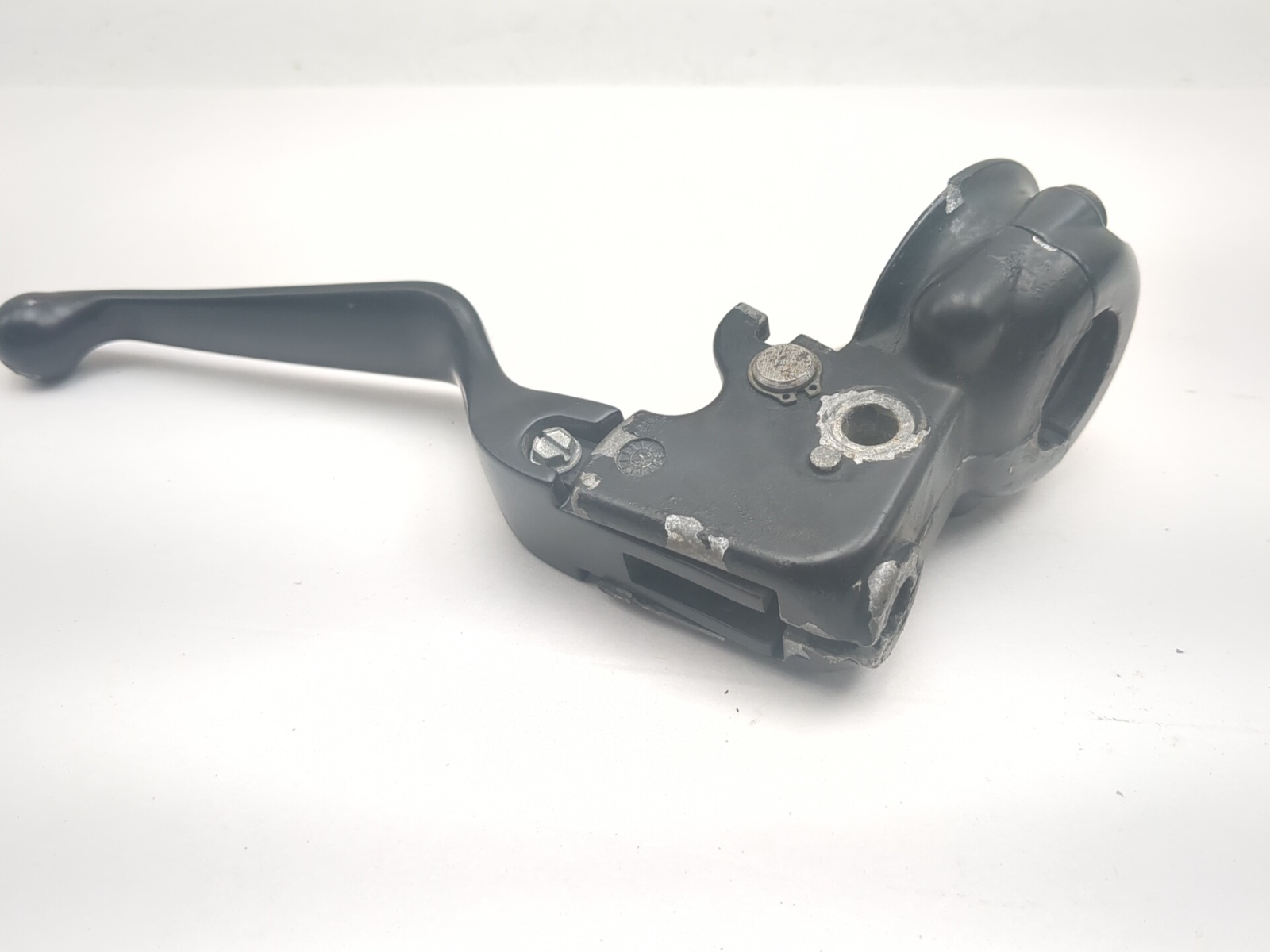 07-17 Harley Davidson Softail Deluxe FLSTN Front Left Clutch Lever Perch