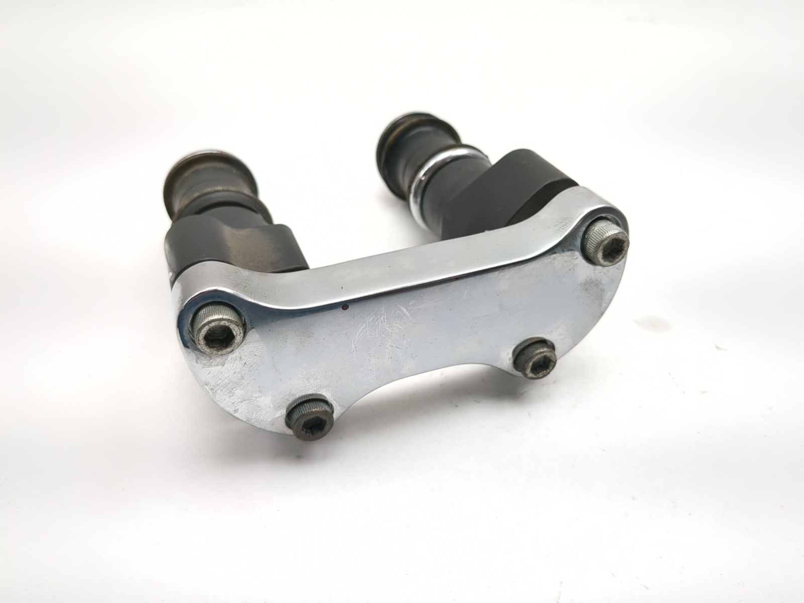 07-17 Harley-Davidson Softail Deluxe FLSTN Front Top Clamp Risers