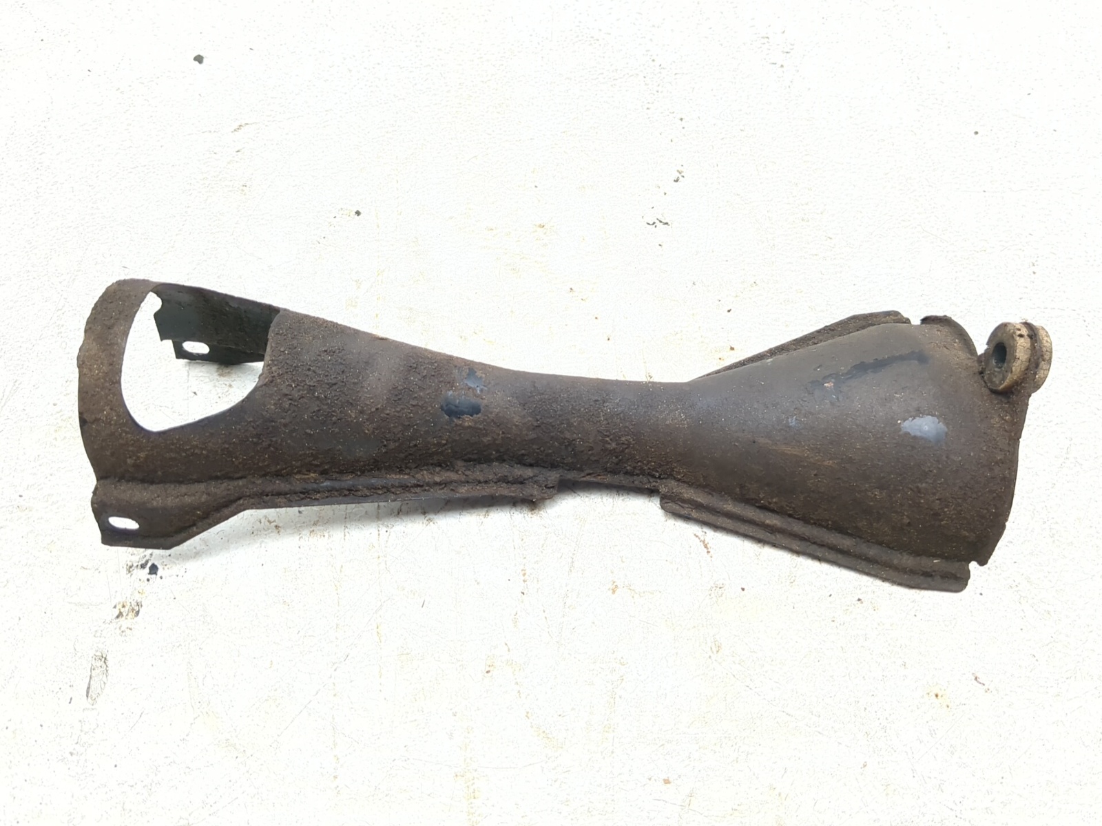 88-00 Honda Fourtrax TRX 300 Front Drive Shaft Guard Cover 11320