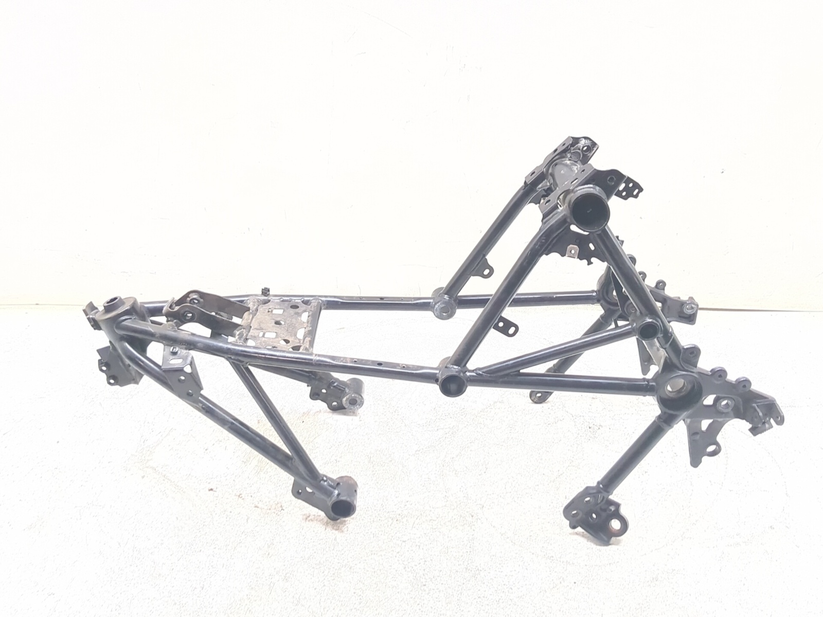 13-18 BMW R1200GS Main Frame Chassis STRAIGHT CLN