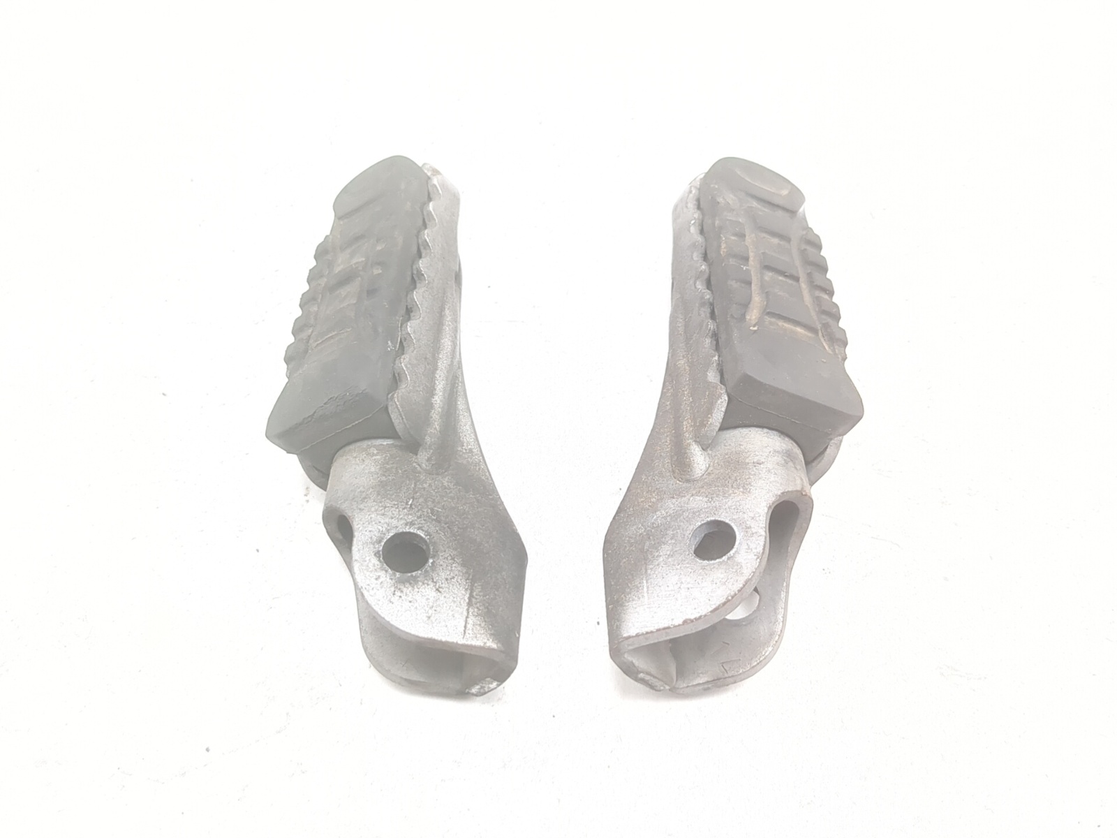 13-18 BMW R1200GS Front Left Right Driver Foot Peg Set 46718526740
