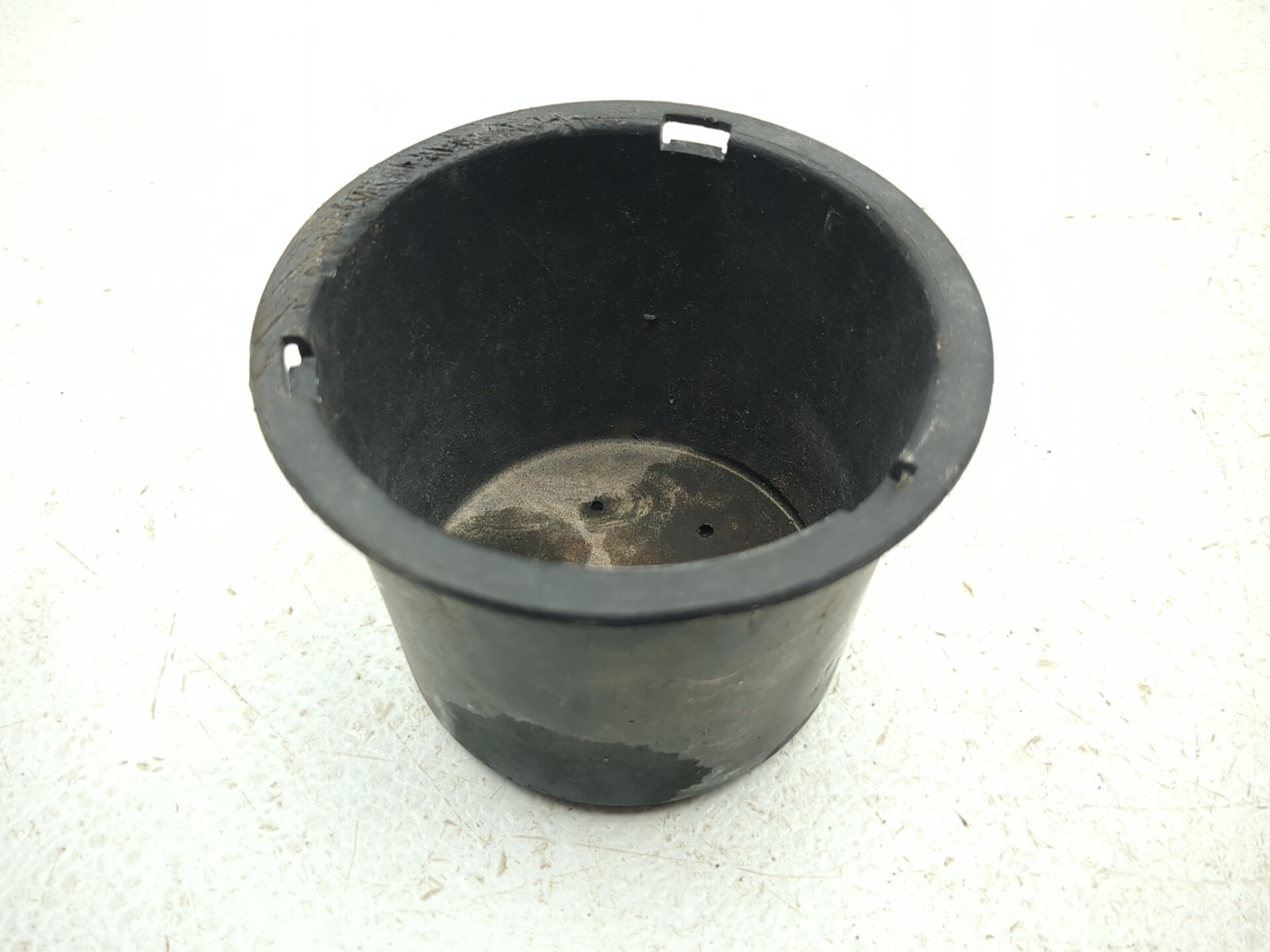 09-16 Kubota RTV 1140 CPX Front Dash Cup Holder Cover K7571-57180 TRSH AP