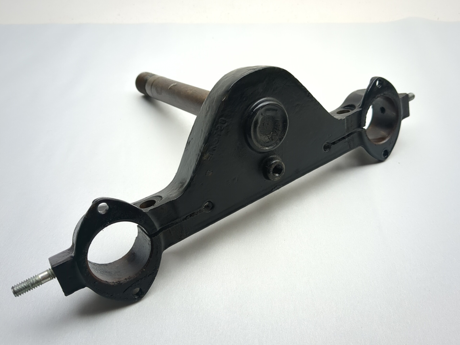 98-06 Harley Road King Classic FLHRCI Front Lower Triple Tree
