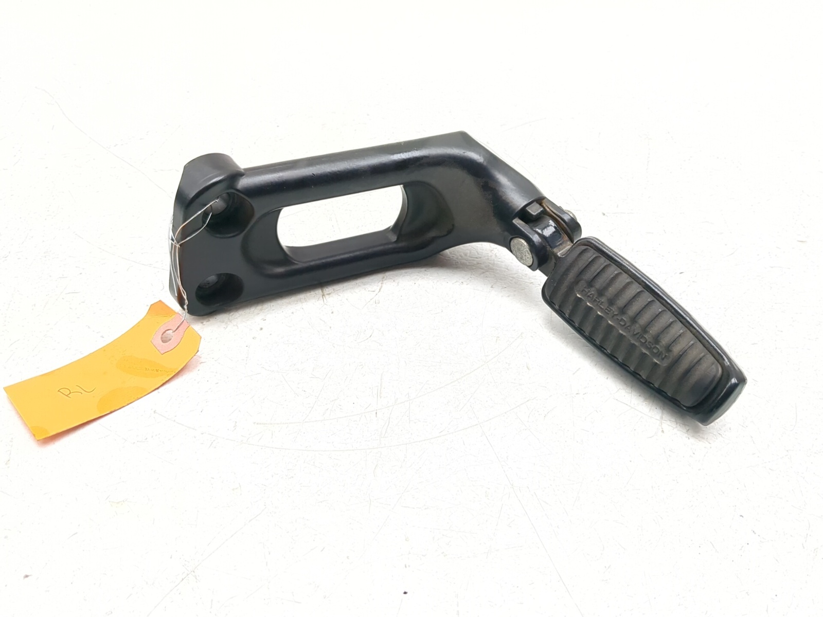 12-17 Harley NIGHT ROD VRSCDX Left Passenger Footpeg Bracket