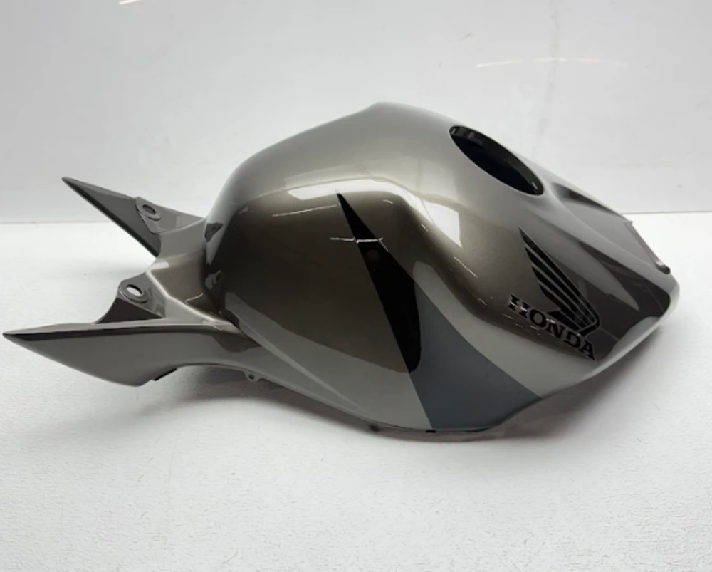 04-07 Honda CBR1000RR Fuel Tank Fairing Cover 83150-MEL-A00ZC