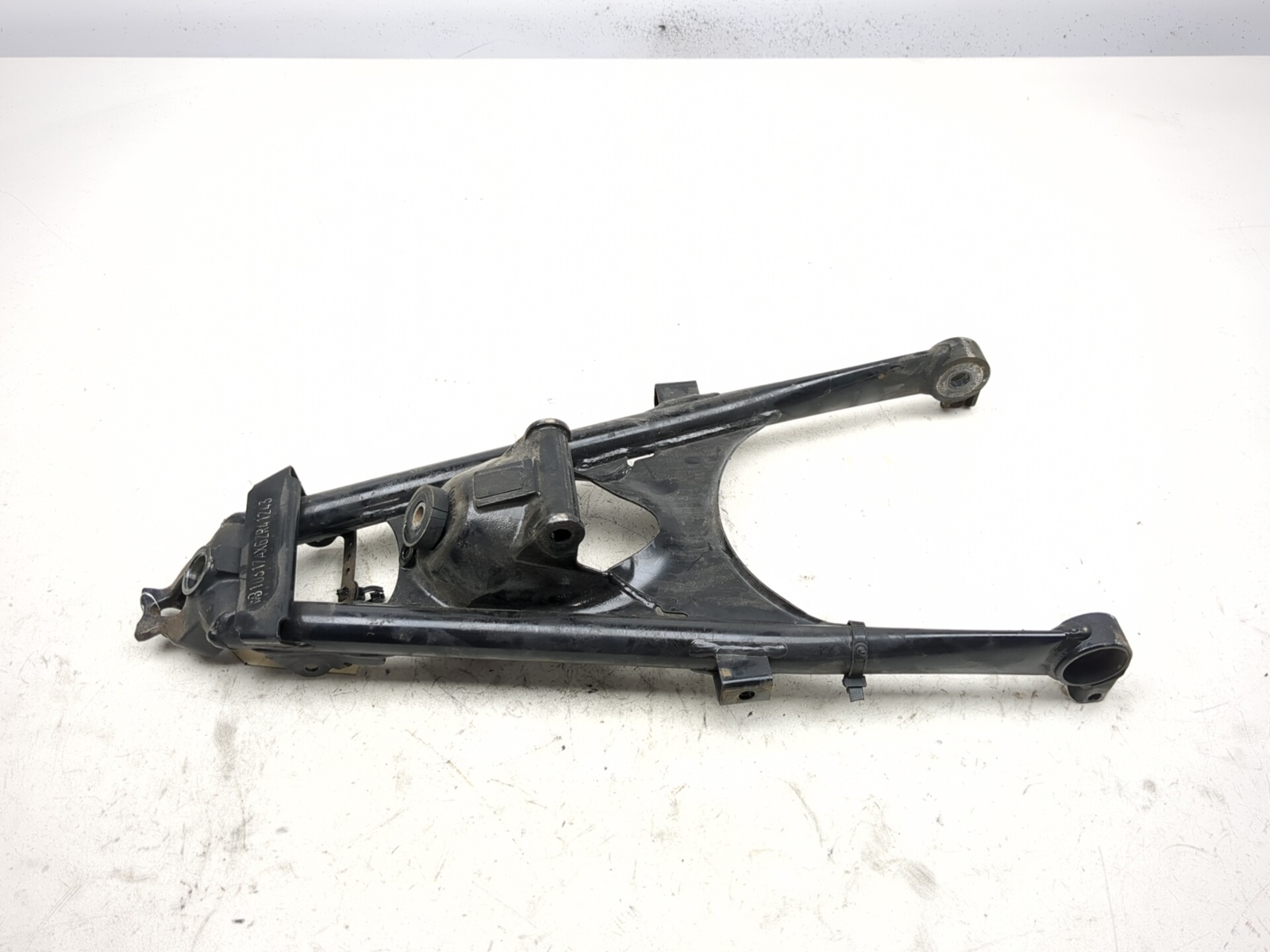 04-09 BMW R1200GS Front Frame Chassis 46517664357 - Sun Coast