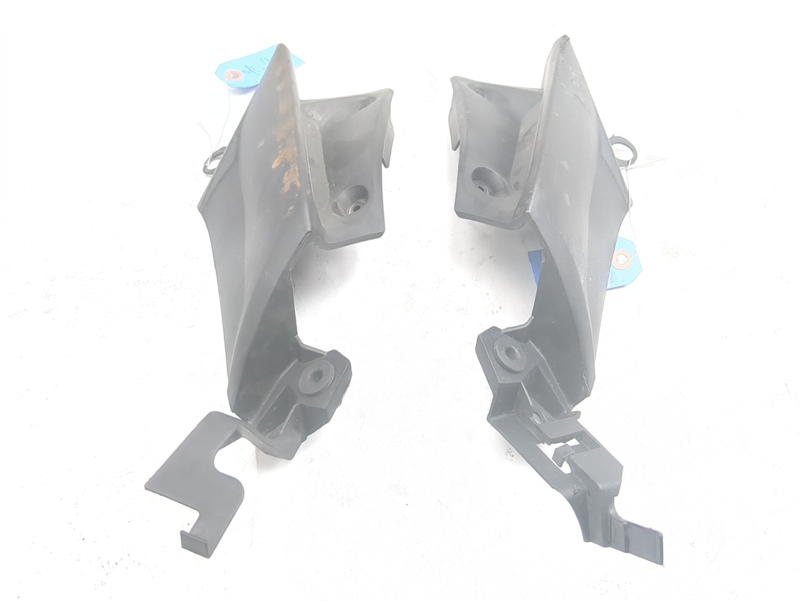 03-05 Yamaha YZF R6 Front ZXMT Left Right Frame Side Cover Pair