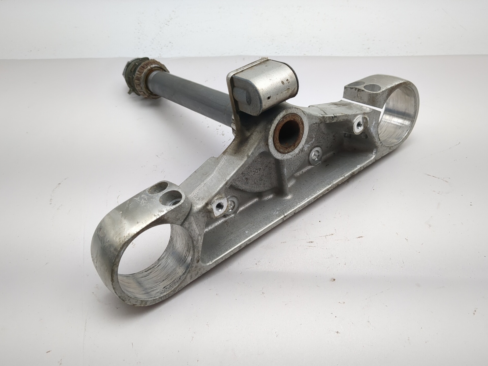 ホンダ VTX1800 ステアリンクパイプ 05-08 Honda VTX1800F VTX 1800 Front Lower Triple Tree Clamp Bottom
