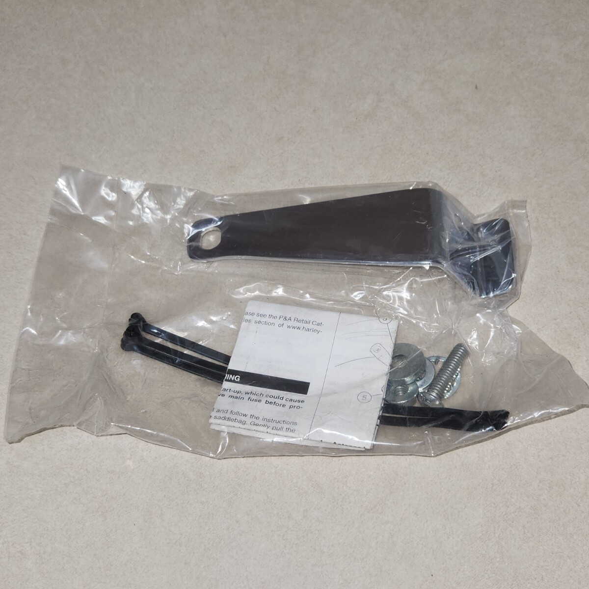 Harley-Davidson 76561-09 Antenna Relocation Kit Touring FLHX FLTR 09-13