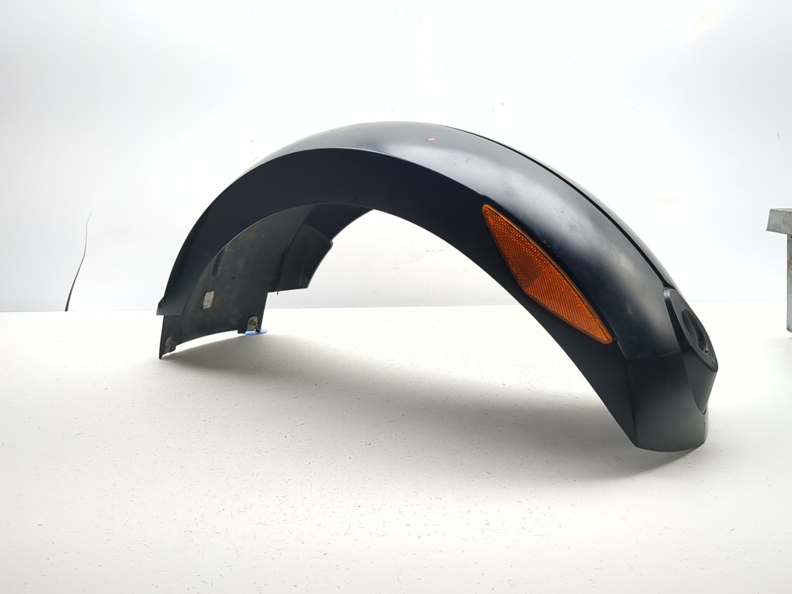 08-12 Can Am Spyder Roadster RS-S SE5 Front Right Fender 705003414