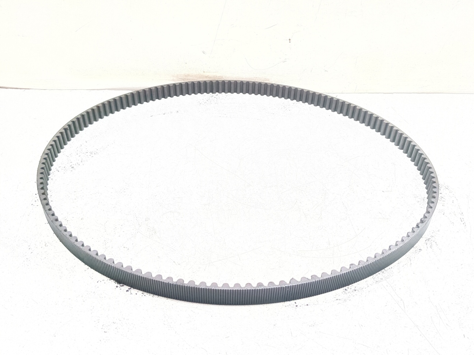 06-13 Harley Street Glide FLHX Rear Wheel Drive Belt 40024-04
