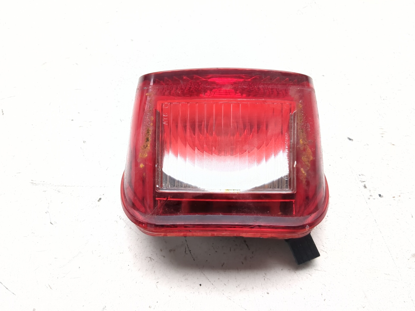 00-06 Harley Davidson Fat Boy FLSTFI Rear Tail Brake Light 68140