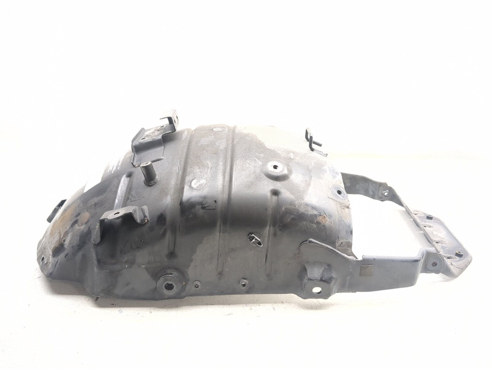 06-24 Suzuki VZR1800 M109R Boulevard Rear Inner Fender 63411-48G00