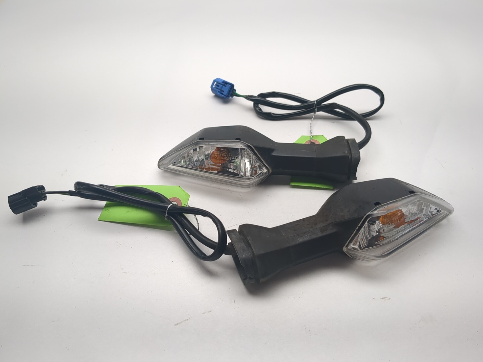 17-25 Kawasaki Z650 ER650N Front Left Right Turn Signal Set 23037