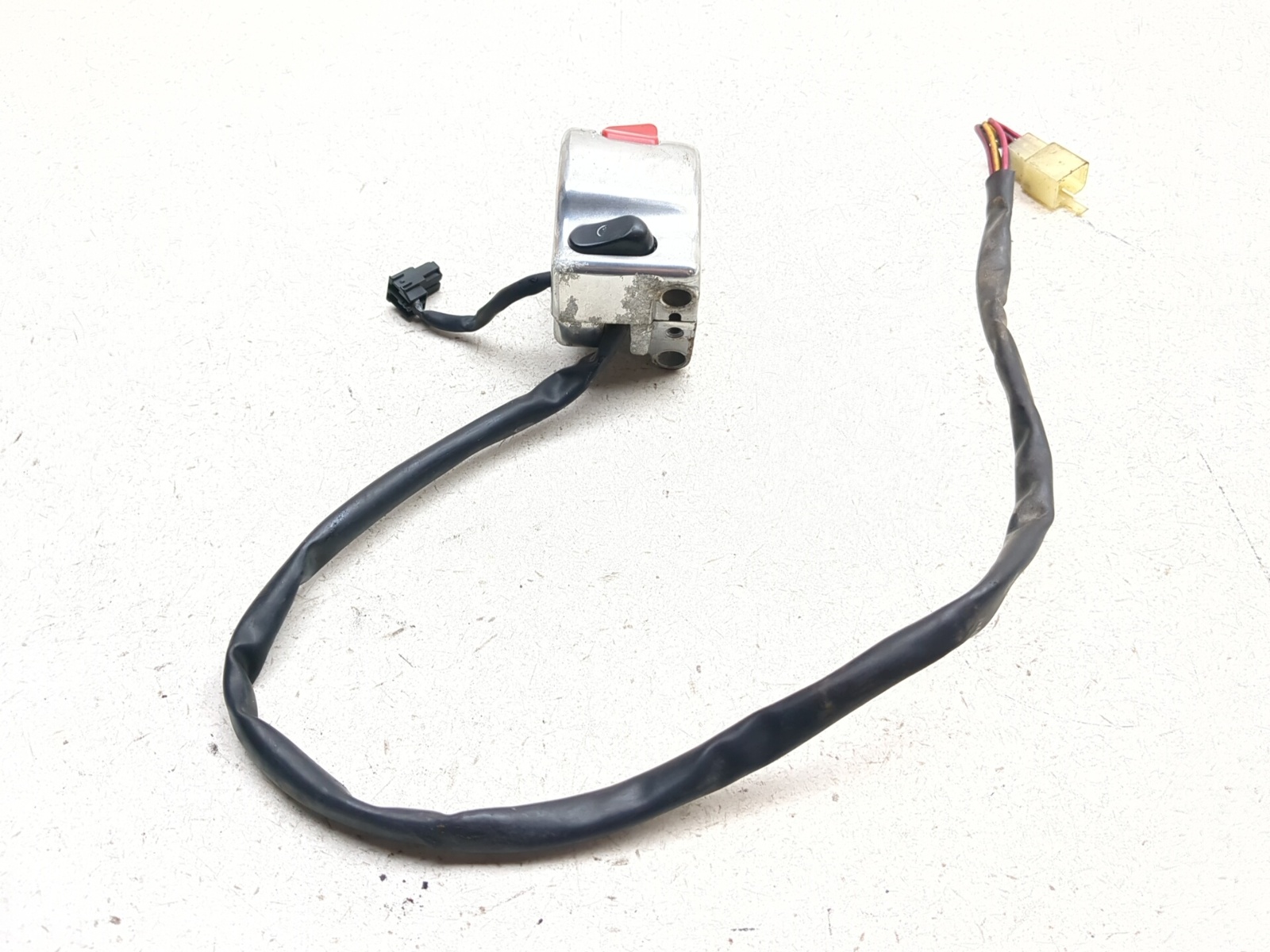 05-08 Kawasaki VN1600 Vulcan Nomad Front Right Handlebar Switch