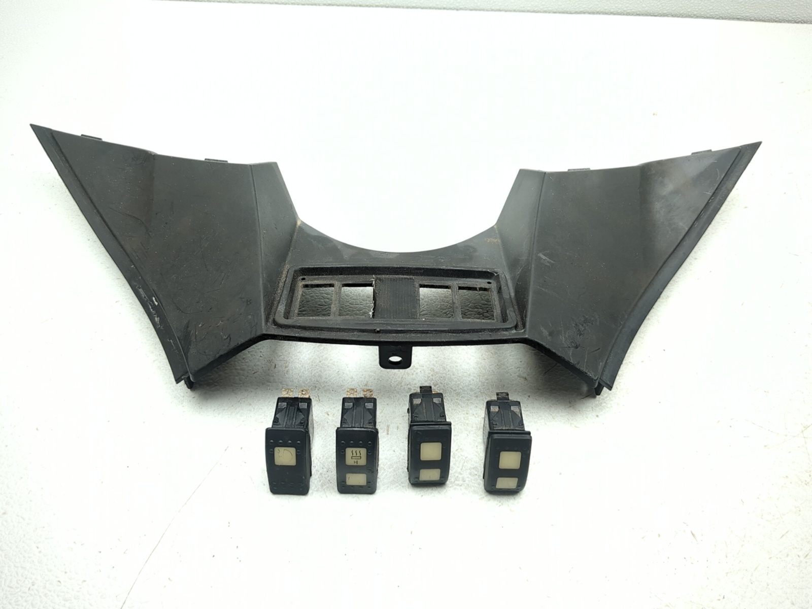10-13 Can Am Spyder RT-S SE5 Front Center Console Switch Panel Set