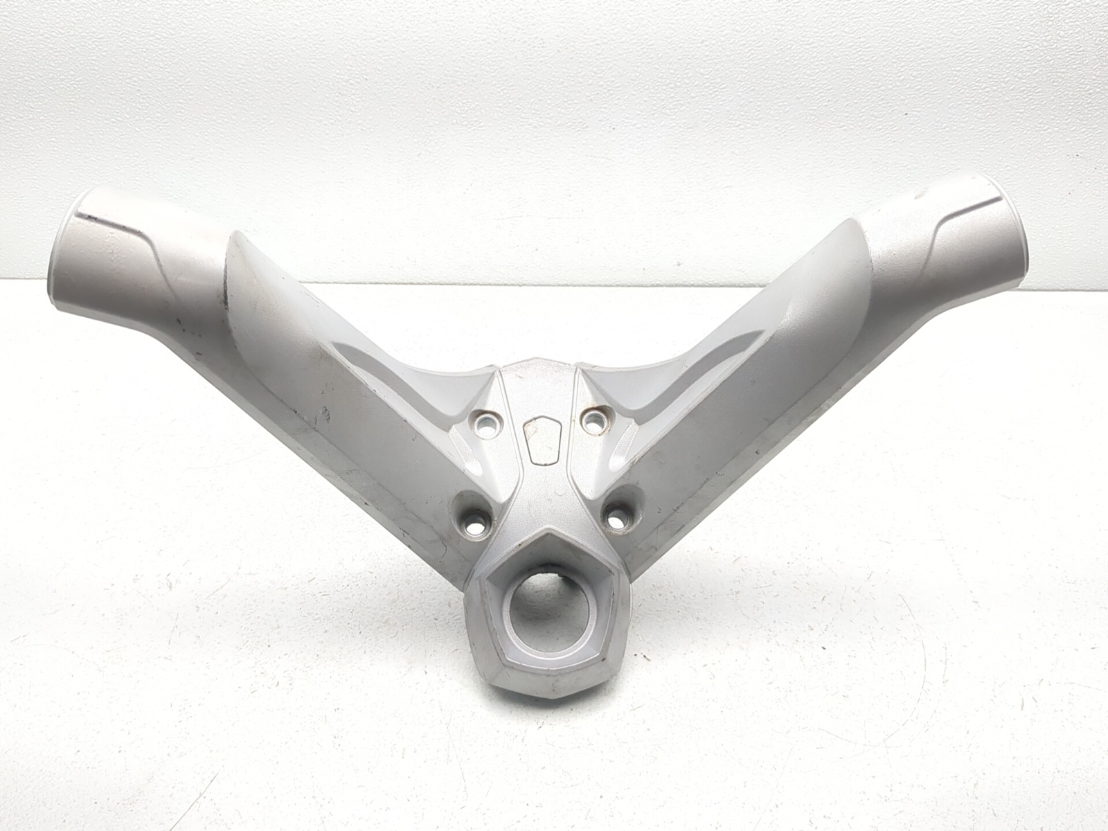 10-13 Can Am Spyder RT-S SE5 Front Handlebar Center Cover 709400576