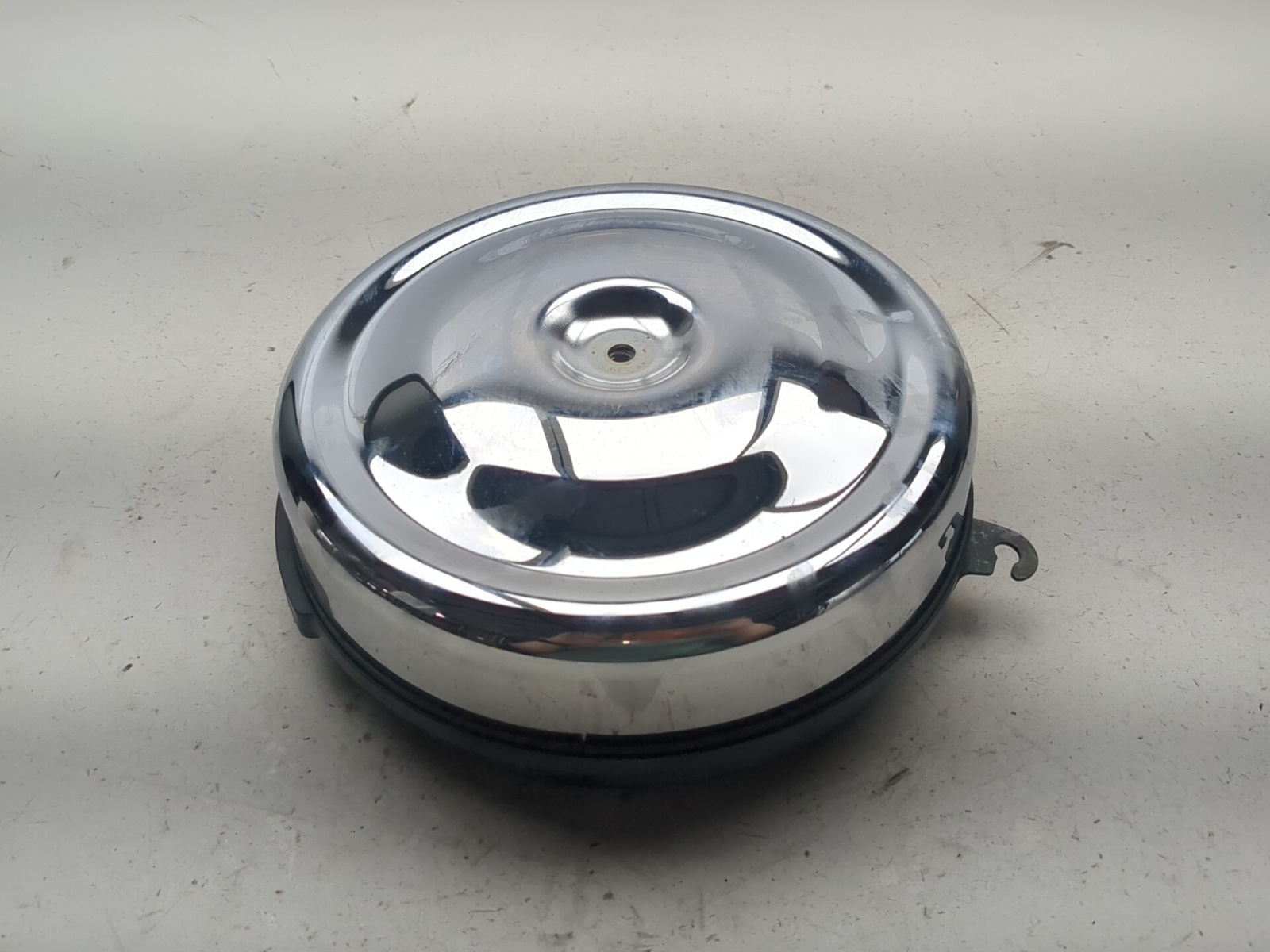 05-08 Kawasaki VN1600 Vulcan Nomad Right Air Cleaner Assembly 11038-0005