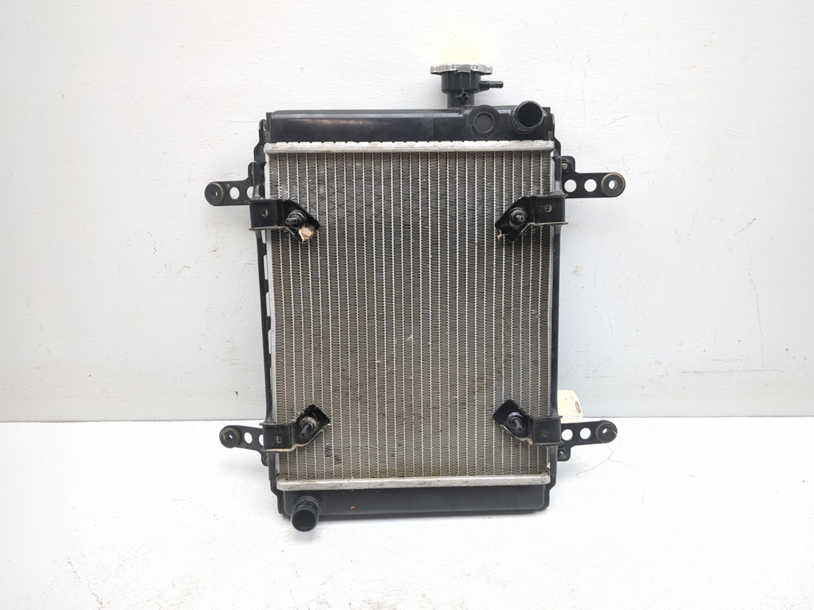 14-22 Kymco UXV700i UXV 700 Front Radiator Cooler 19010-LKM8-700