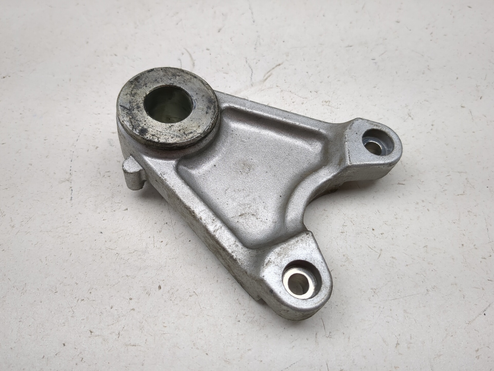 01-05 Kawasaki ZRX1200A ZRX 1200 Right Rear Brake Caliper Bracket