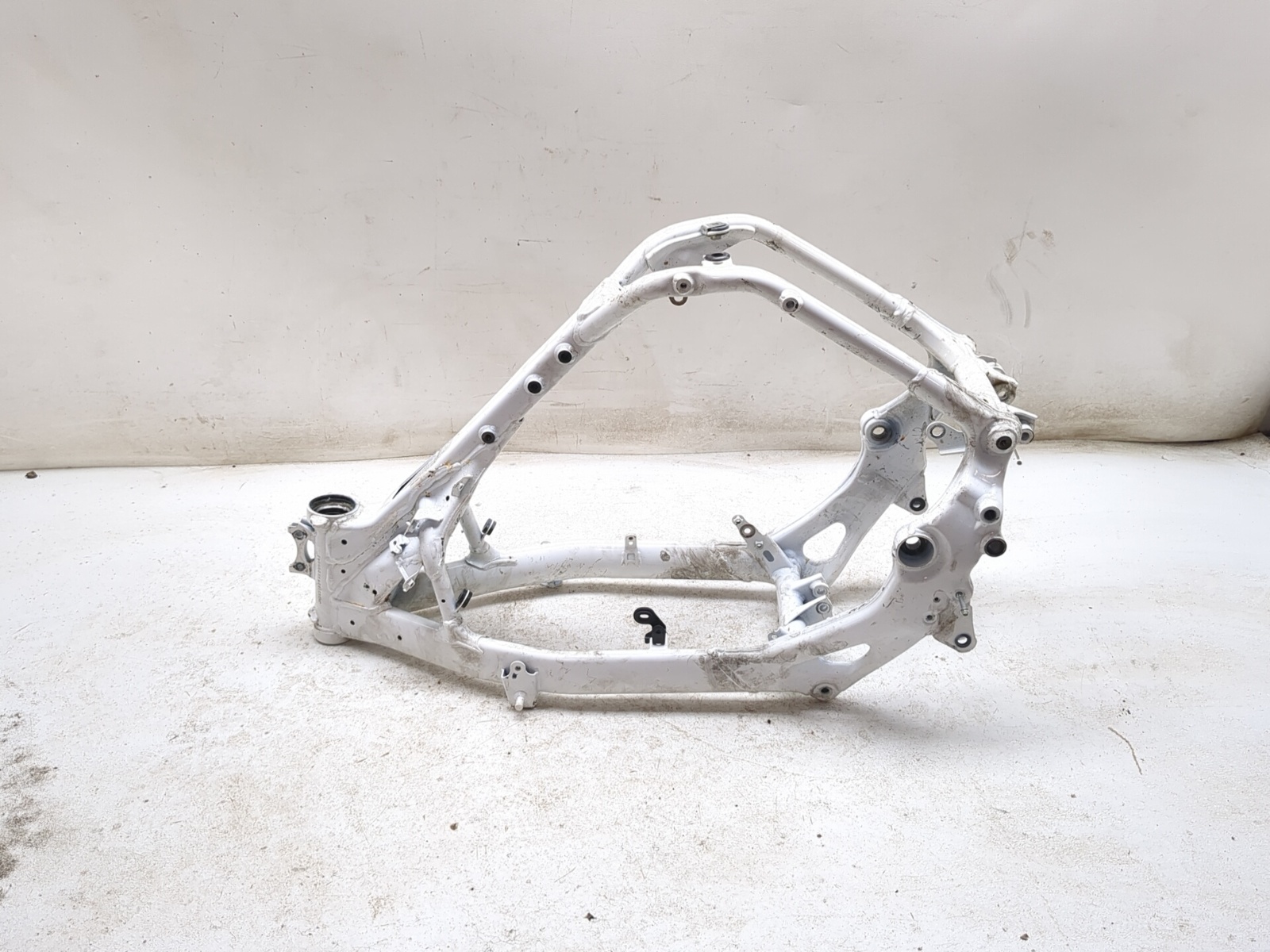 20-25 Honda CRF1100A Africa Twin Main Frame Chassis STRAIGHT CLN