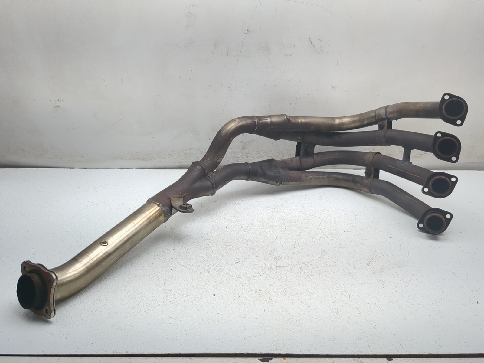 04 05 Suzuki GSXR 600 750 Front Exhaust Header Assembly 14100