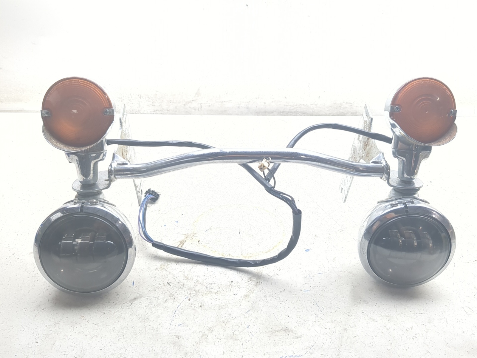 98-06 Harley Ultra Classic Electra FLHTCUI Front Passing Lamp