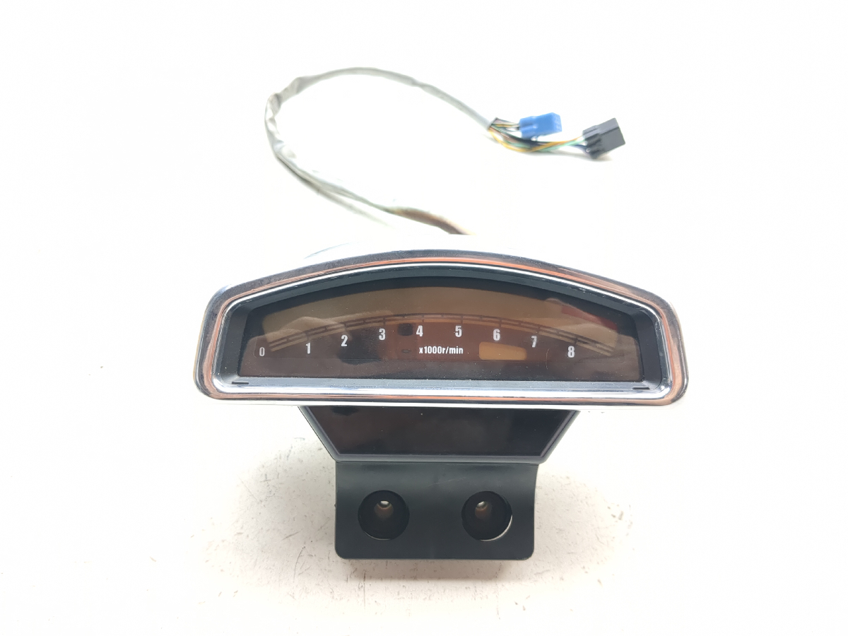テレビ 06-24 Suzuki VZR1800 M109R Boulevard RPM Tach Tachometer Gauge