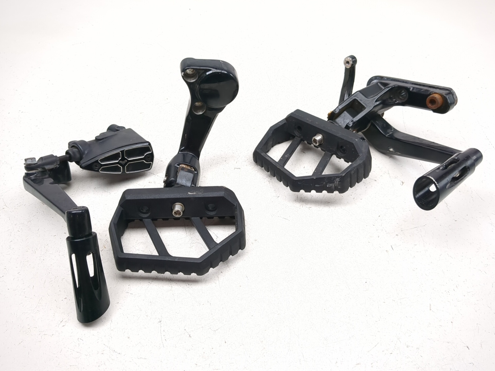 16-17 Victory Octane Left Right Forward Control Floorboard Brake Master Set