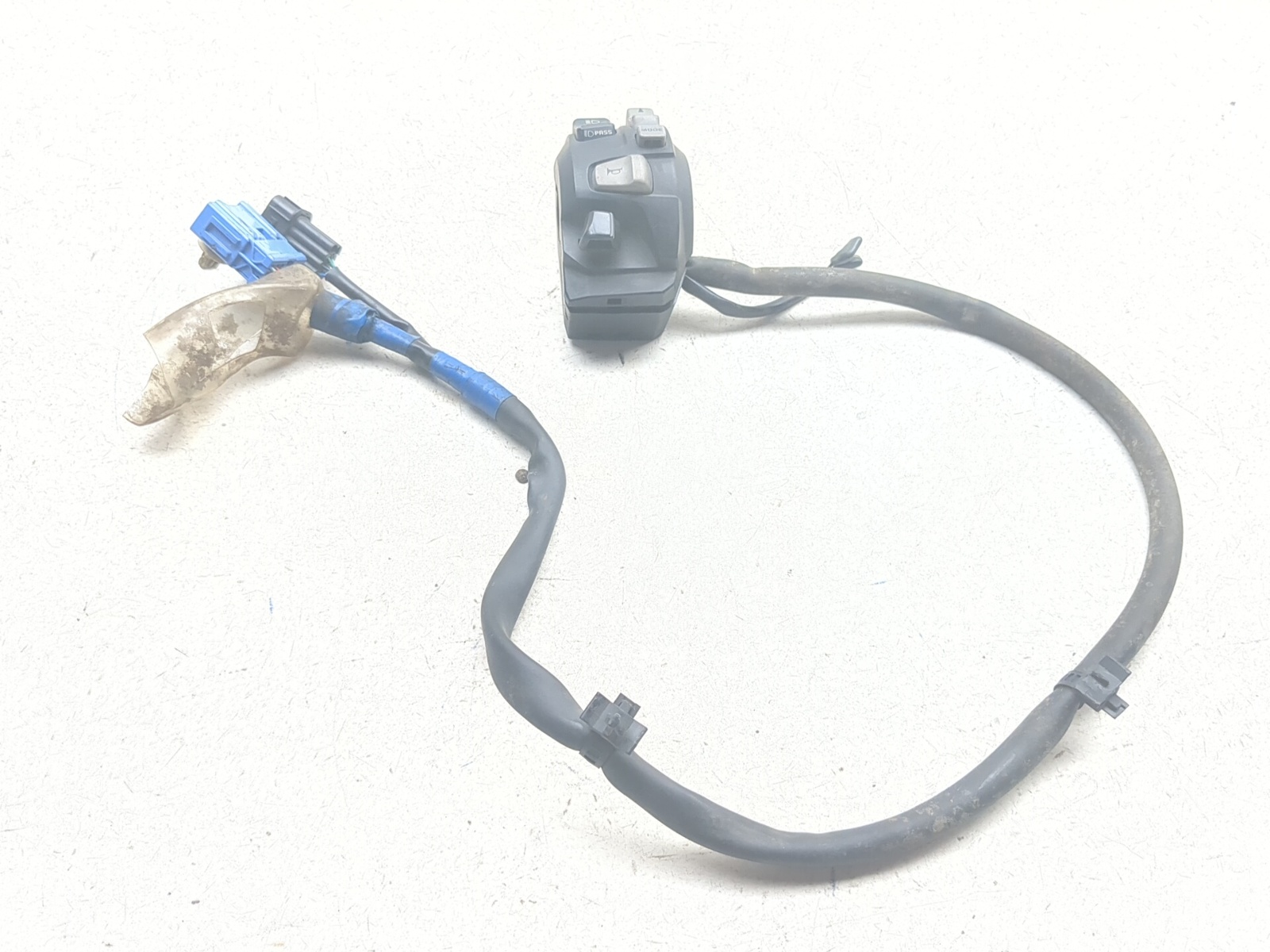 16-18 Honda CRF1000 Africa Twin Front Left Handlebar Switch Button 35200-MKK-D02