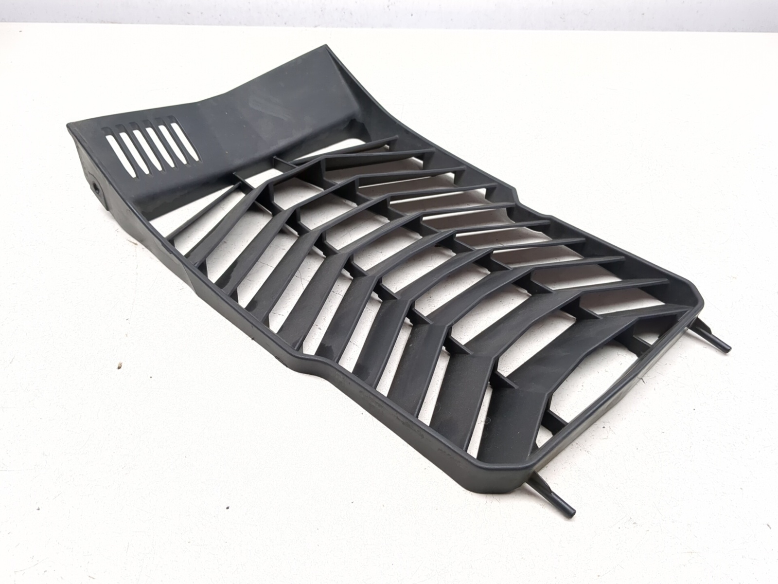 16-17 Victory Octane Front Radiator Grill 5452837