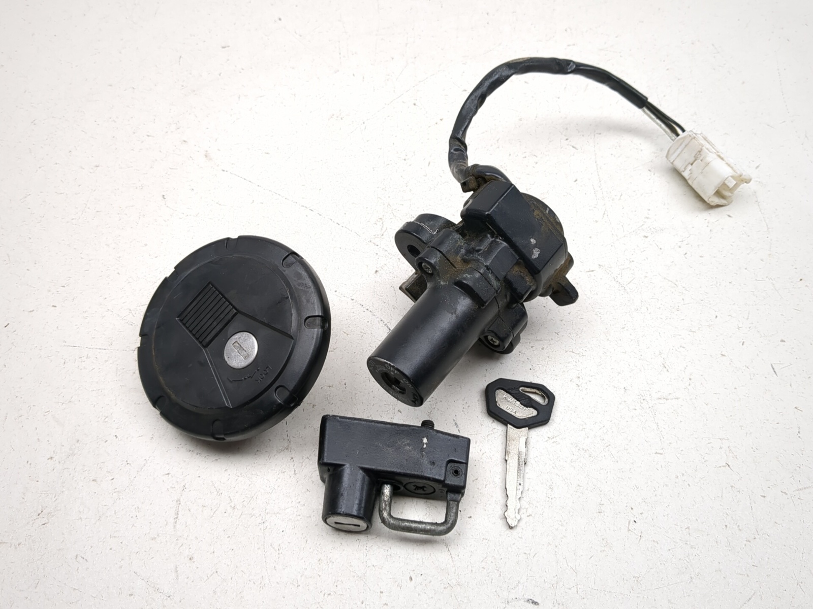 21-25 Kawasaki KLX 300 SM Front Ignition Switch Gas Cap Lock Key Set 51049-0049