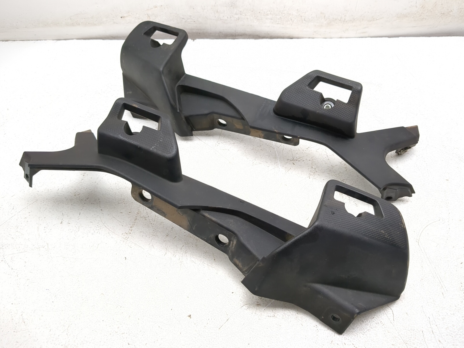 11-16 Moto Guzzi Stelvio 1200 NTX Left Right Saddlebag Mount Bracket Set 886207