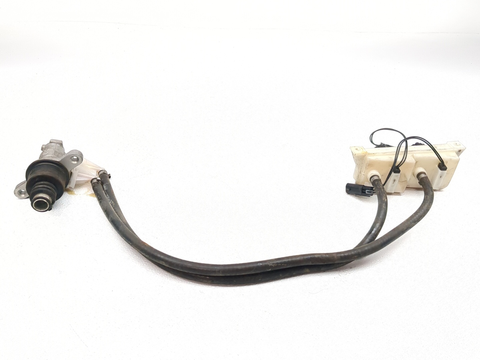 10-13 Can-Am Spyder RT Right Brake Master Cylinder Reservoir