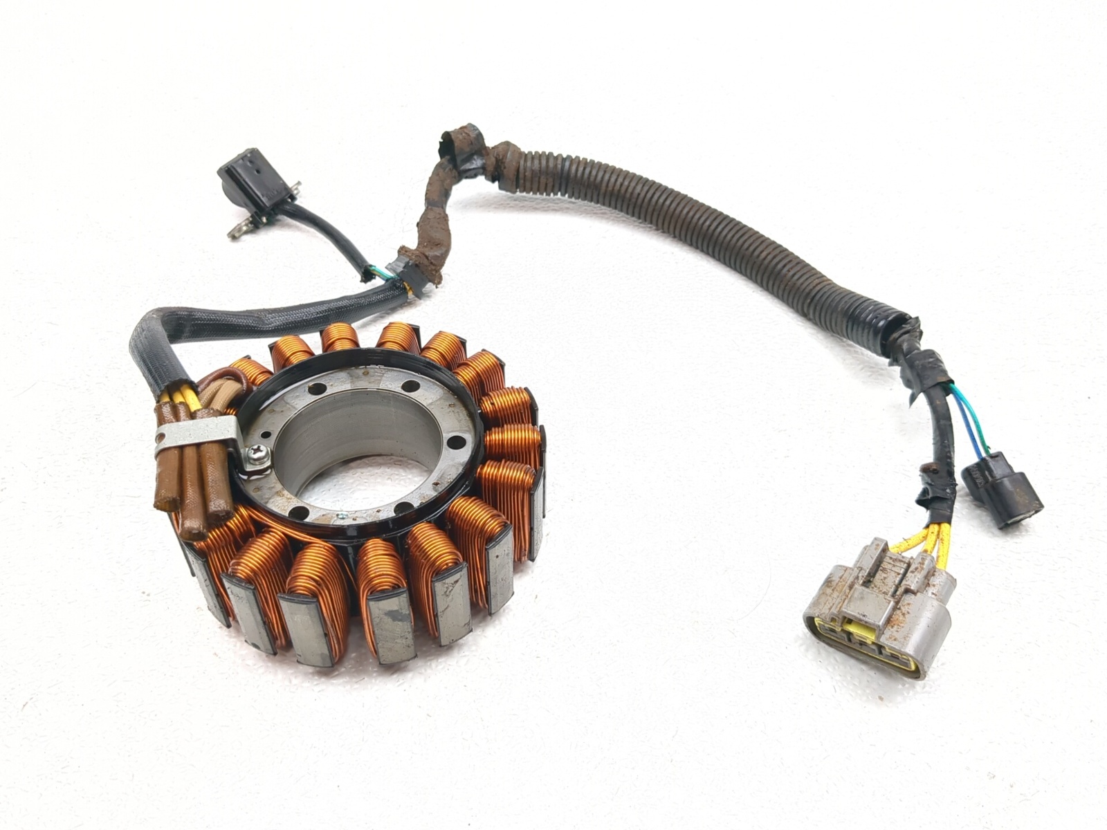 16-24 Honda Pioneer SXS 1000 Stator Magneto Generator 31120-HL4