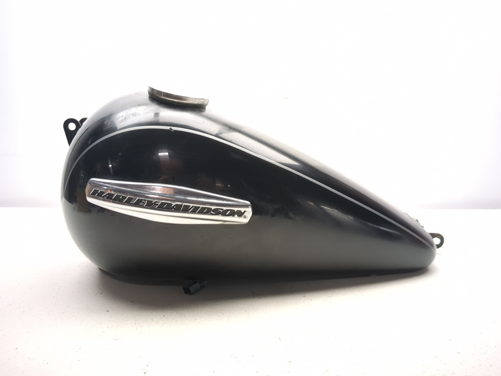 06-14 Harley FXDC Dyna Super Glide Custom Gas Fuel Tank - Sun