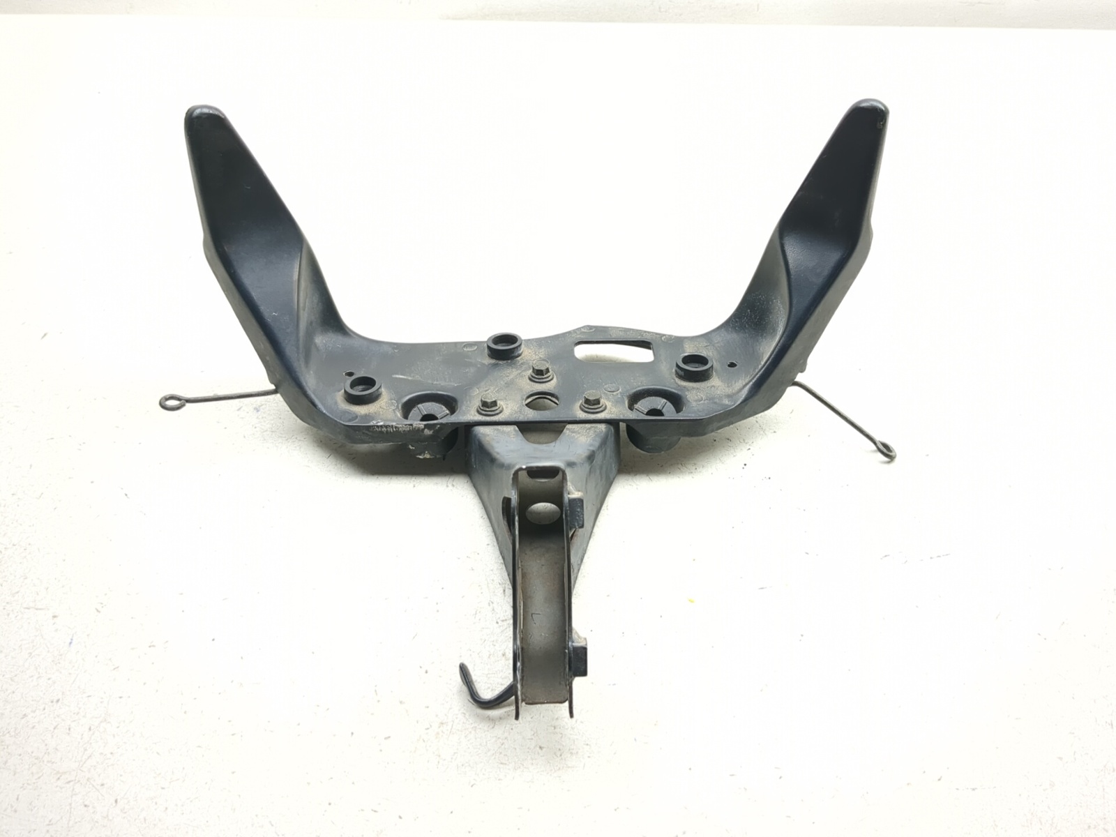01-06 Honda CBR 600 F4i Front Fairing Stay 64501-MBW-D20 - Sun