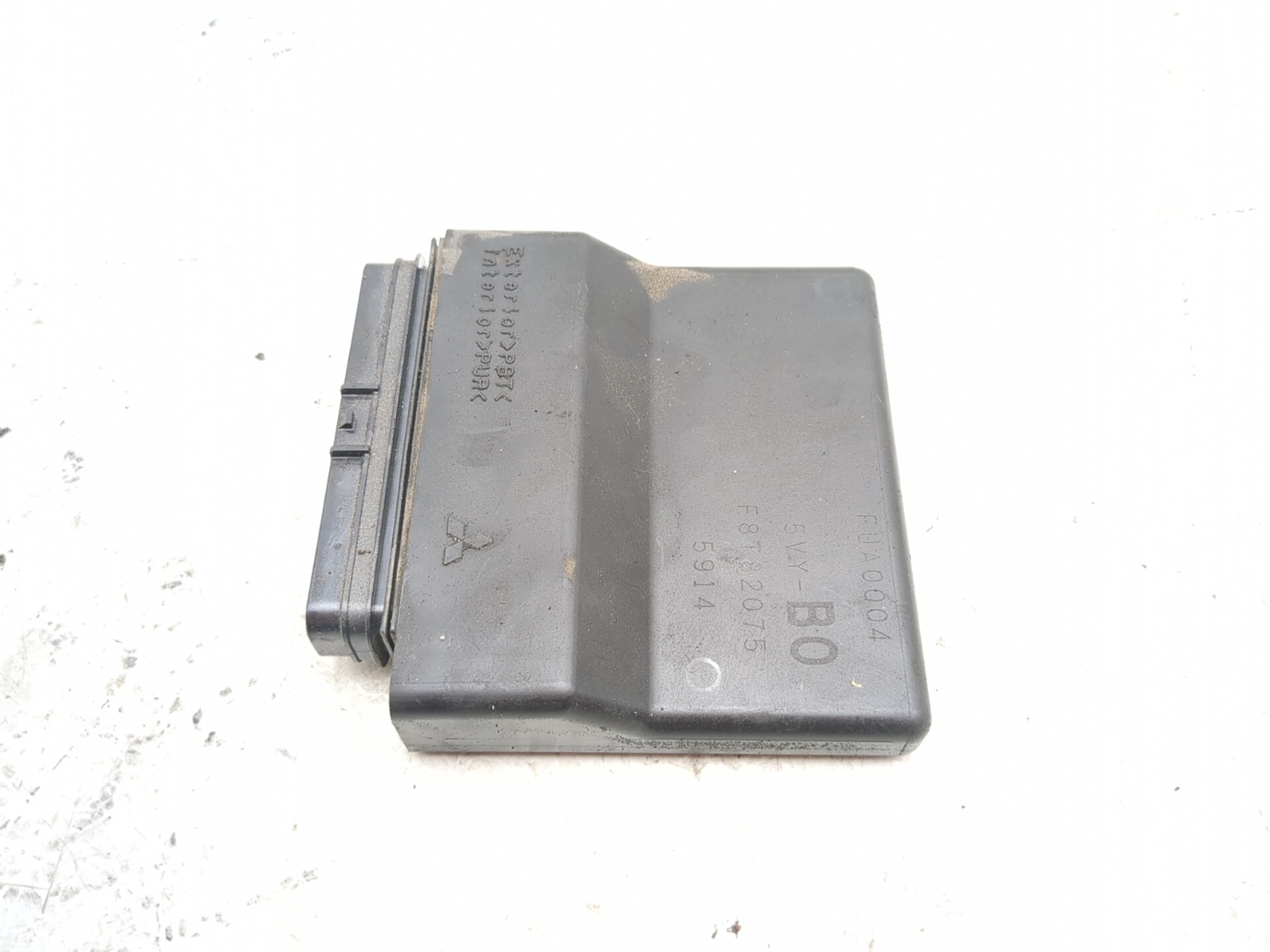ヤマハ純正ECU YZF-R1 5VY 北米 イモビなし 04-06 Yamaha YZF R1 YZF-R1 Engine Control Unit ECU ECM CDI 5VY