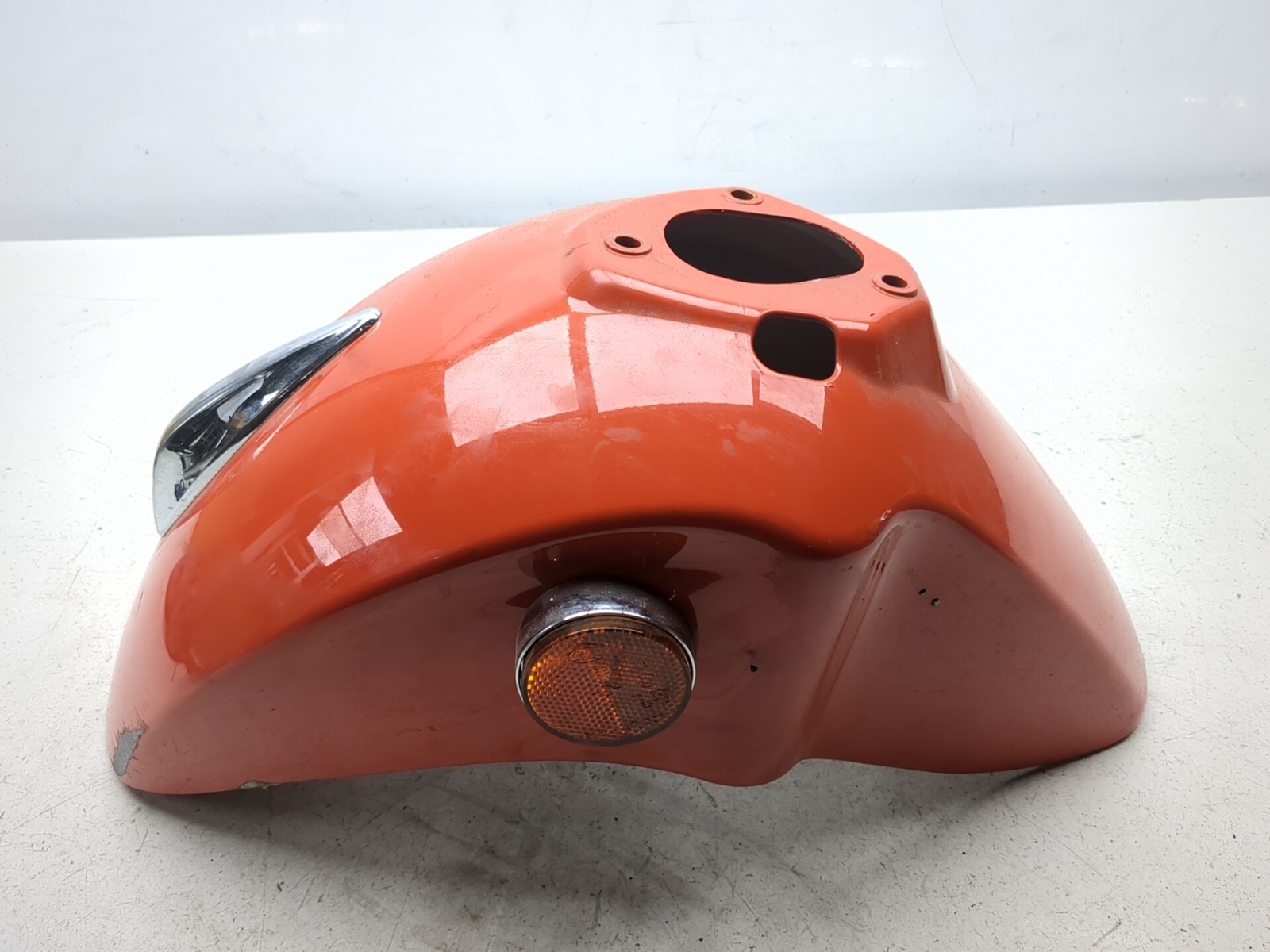 18-25 Vespa Sprint 50 Front Fender Fairing Splash Mudguard 673644