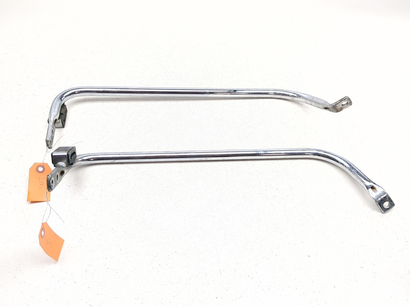 04-06 Harley Road King Custom FLHRSI Rear Saddlebag Support Rail Set 90718-97