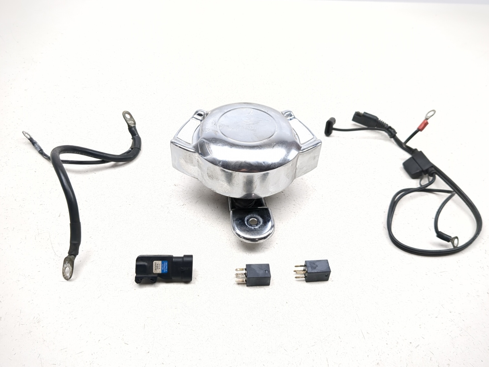 04-06 Harley Road King Custom FLHRSI Horn Relay Sensor Cable Kit Set