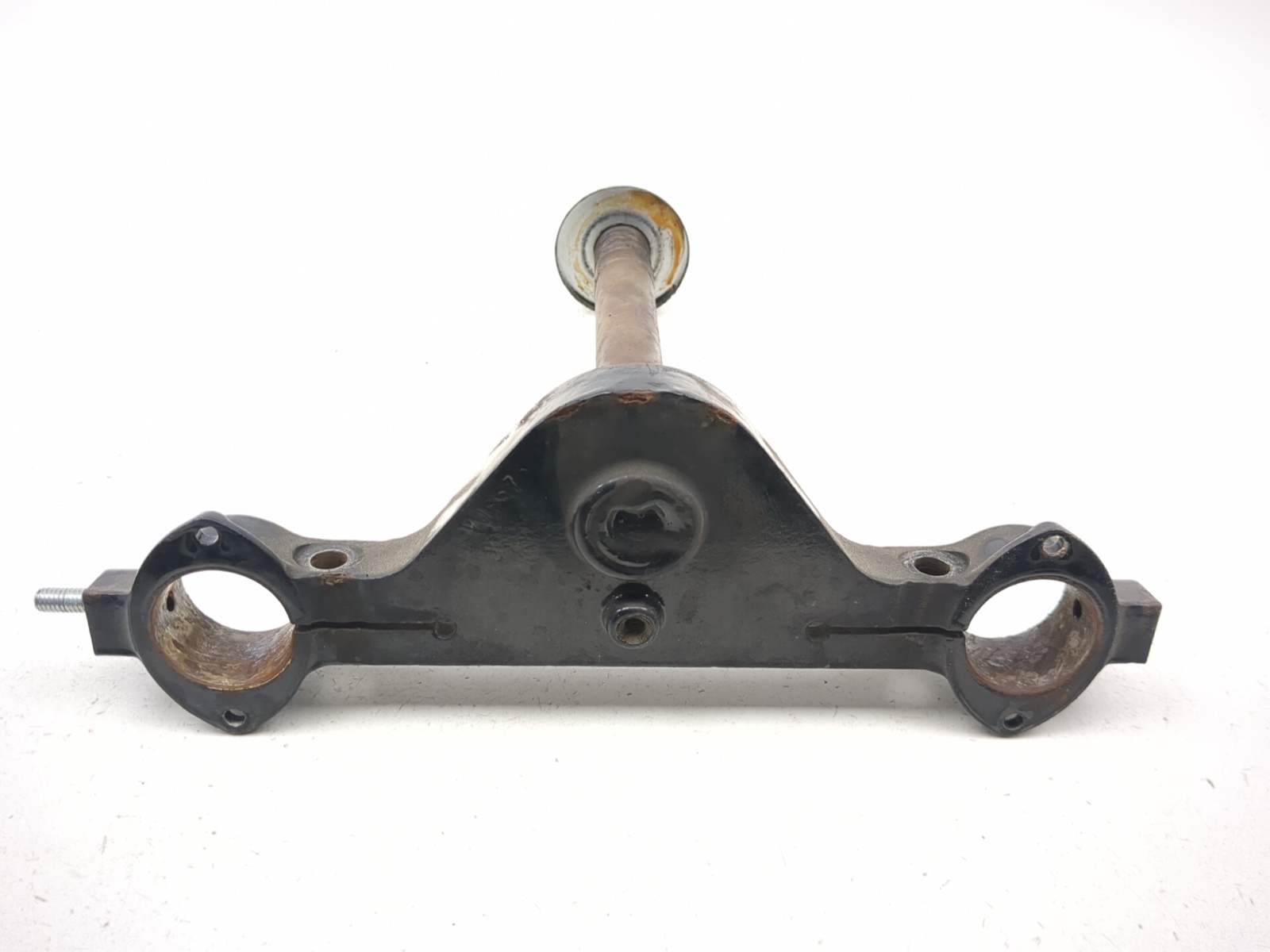 04-06 Harley Road King Custom FLHRSI Front Lower Triple Tree Yoke Stem Clamp